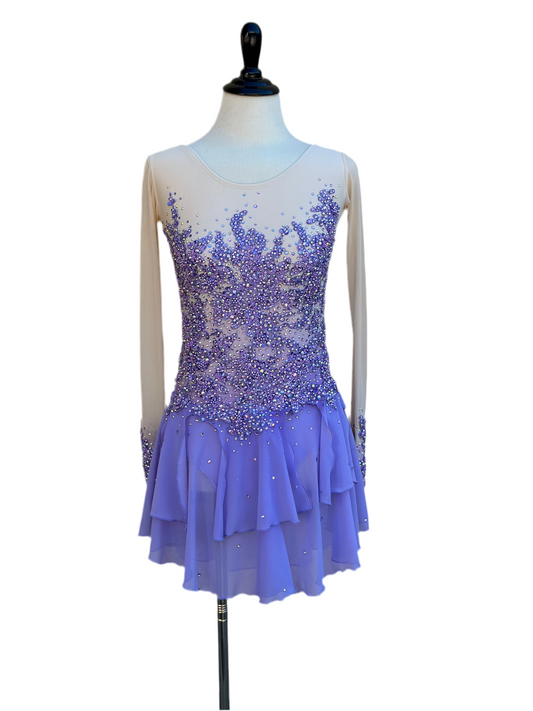 Lavender Figure Skating Dress with Crystal-Embellished Lace Appliqués – Competition Dress